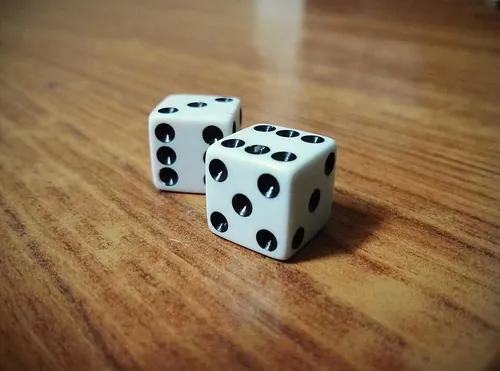 Dieses placed on the table